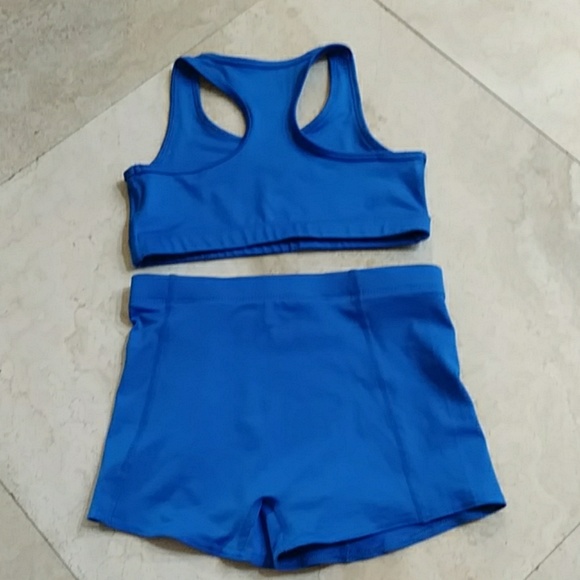 Cheerleading Workout Gymnastics Flyer Bra & Shorts - Picture 4 of 5